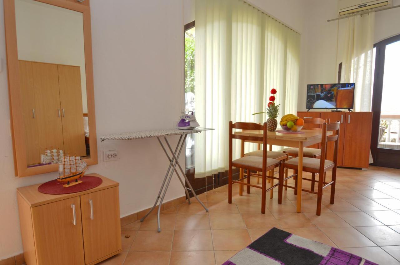 Apartments Blue Lagoon Котор Экстерьер фото