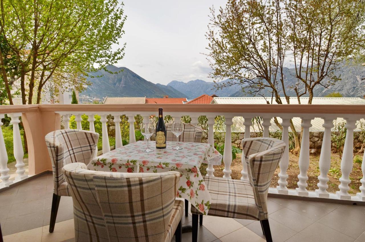 Apartments Blue Lagoon Котор Экстерьер фото