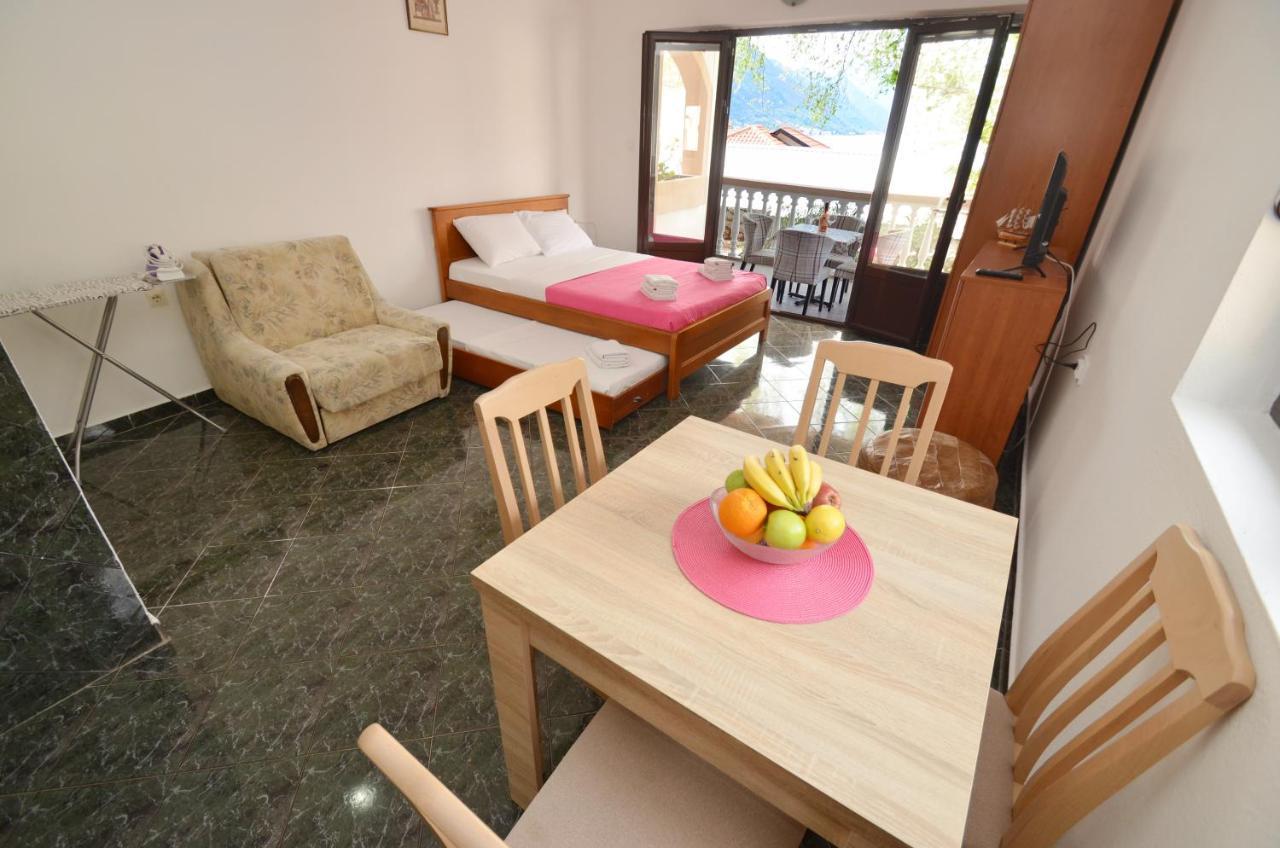 Apartments Blue Lagoon Котор Экстерьер фото