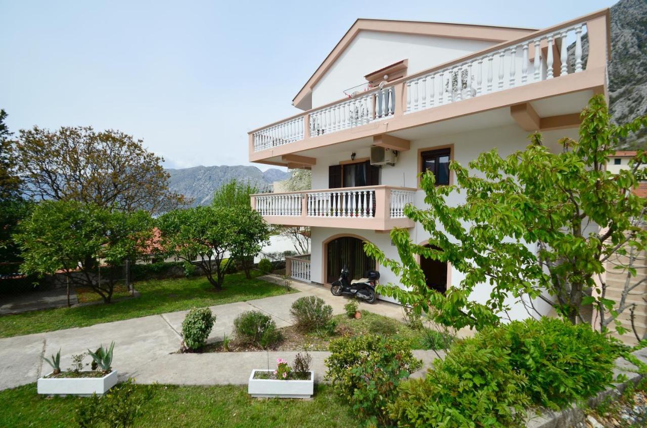 Apartments Blue Lagoon Котор Экстерьер фото