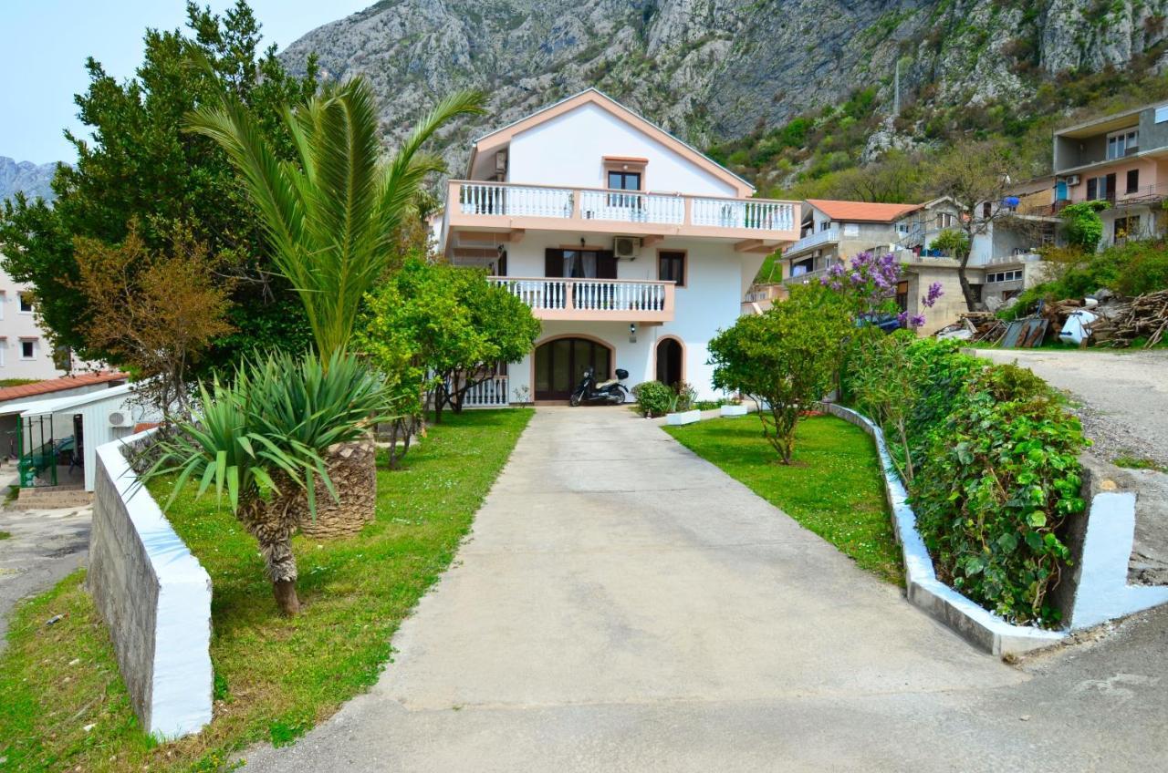 Apartments Blue Lagoon Котор Экстерьер фото