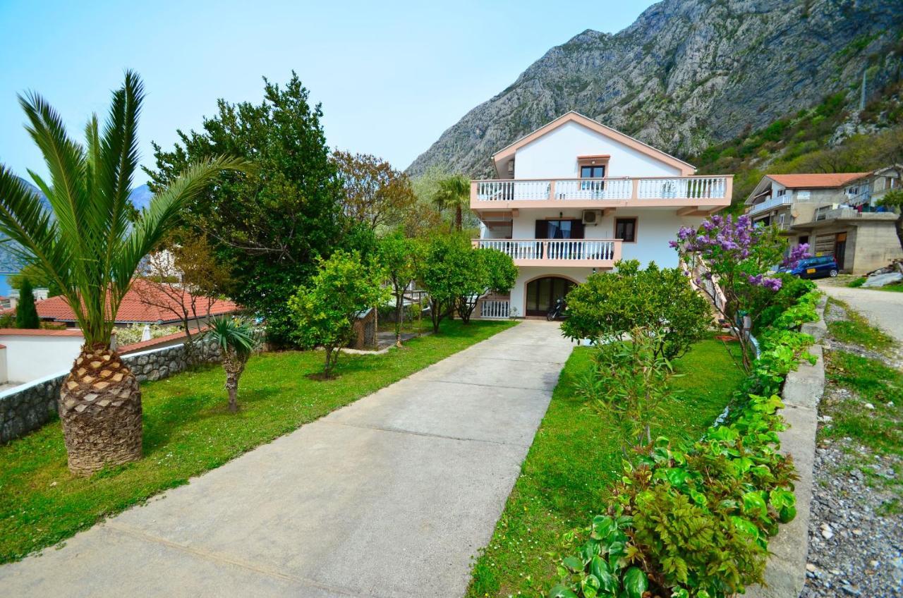 Apartments Blue Lagoon Котор Экстерьер фото