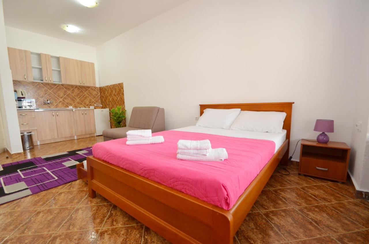 Apartments Blue Lagoon Котор Экстерьер фото