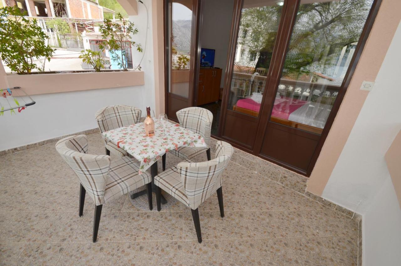 Apartments Blue Lagoon Котор Экстерьер фото
