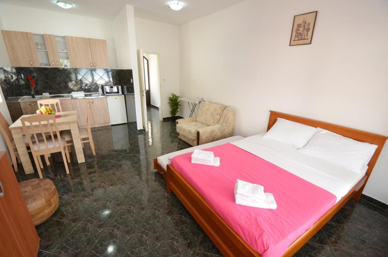 Apartments Blue Lagoon Котор Экстерьер фото