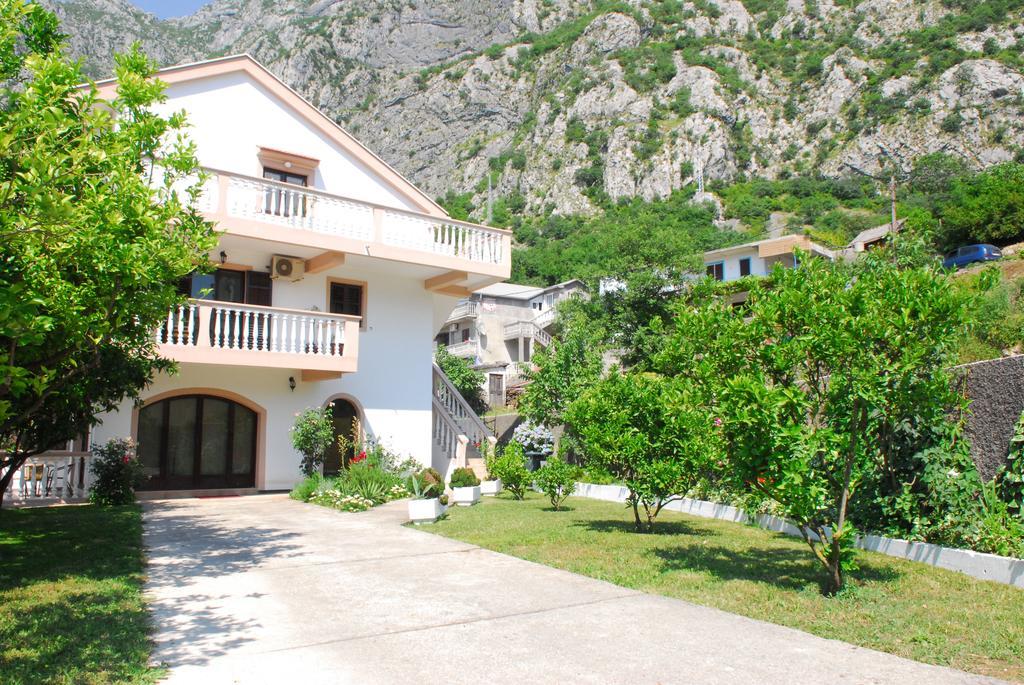 Apartments Blue Lagoon Котор Экстерьер фото